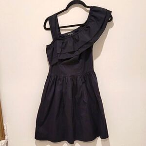 Tara JarmonBlack one shoulder sleeve dress size EU 40